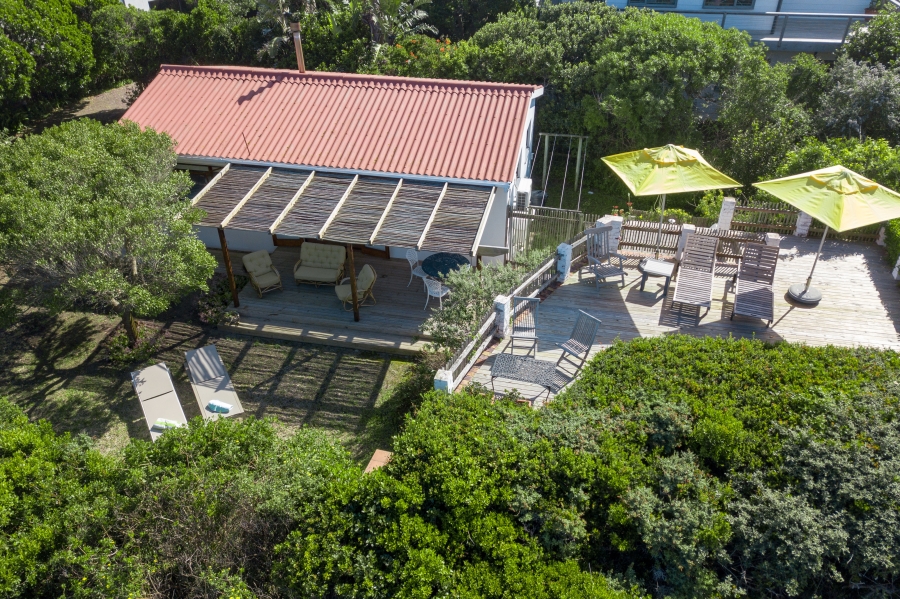 2 Bedroom Property for Sale in Keurboomstrand Western Cape